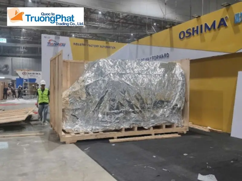 vận chuyển máy CNC