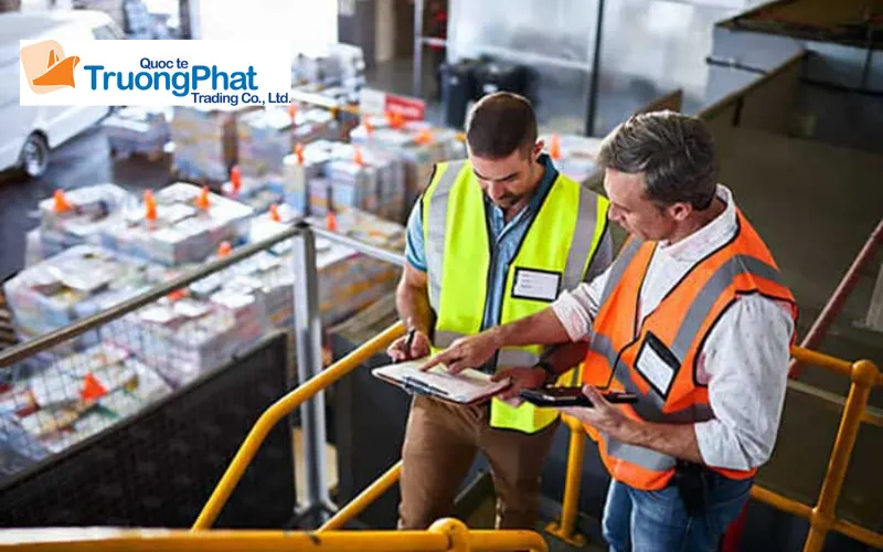 Bộ hồ sơ hải quan bắt buộc khi nhập khẩu Connector cover 320A